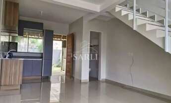 Imagem: Sobrado, com 2 dormitórios, com vaga de