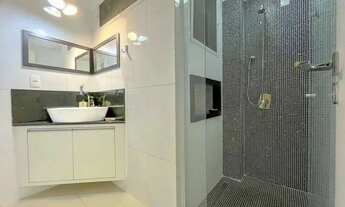 Imagem 6: Apartamento mobiliado frente mar com 3 dormitórios sendo 3 suítes em Balneário Camboriú/SC