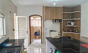 Imagem 3: Casa à venda ou para alugar com 3 quartos, sendo 1 suíte, em Jaguaré, São Paulo - SP