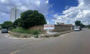 Imagem: Area 827,50m² (Uso de Solo 6x a área do