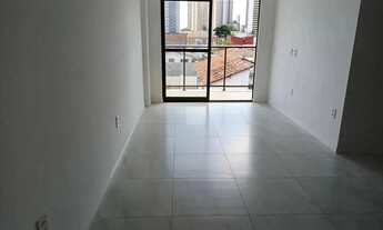 Imagem 2: Miramar - Vendo Apto. de 3 Quartos , no 2º andar - Prédio Novo - Fachada Moderna - Excelen