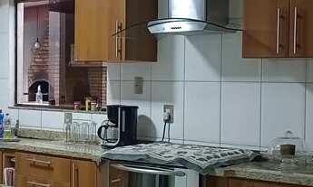 Imagem 4: Arsenal Imóveis vende-Casa no condomínio Village Moinho com 3 Quartos e churrasqueira