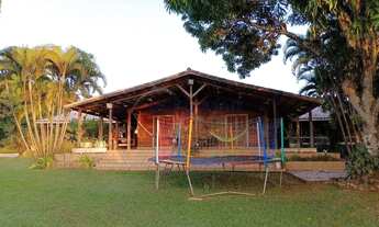 Imagem: Casa 4 Quartos, 2 Suítes, Varanda, em Lote