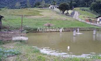 Imagem 6: Lindo terreno urbano com características rurais