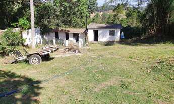 Imagem 6: Terreno Embu Colonial ligeiro declive, quase sem vegetação 1540m2, 31m2