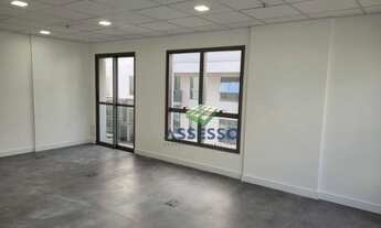 Imagem 3: Sala comercial totalmente acabada, 38 m² a apenas 400 m da estação de trem - venda por R