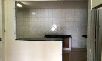 Imagem 3: Sobrado para venda possui 180 metros quadrados com 4 quartos em Santa Efigênia - Caldas No