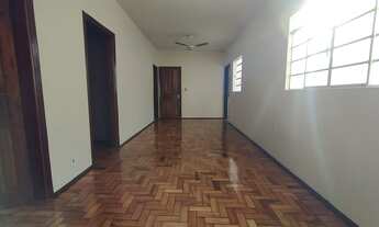 Imagem 6: ALUGA-SE I CASA Casa com 3 dormitórios