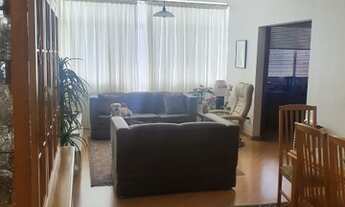 Imagem 2: Charmoso, com carinha de "casa do interior"