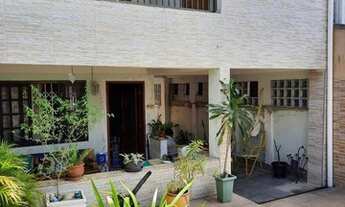 Imagem 2: Casa ampla em condomínio fechado no Village próximo do Shopping