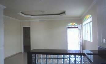 Imagem 6: Casa para venda possui 245 metros quadrados com 5 quartos em Jardim Leblon - Belo Horizont