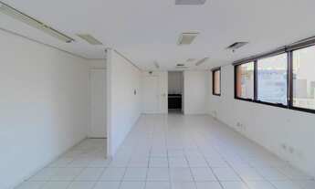 Imagem 3: CONJUNTO COMERCIAL NO PARAÍSO COM VAGA DE GARAGEM!