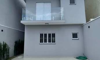 Imagem: Linda casa no Portal dos Ipês em cajamar