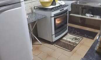 Imagem 7: Prédio com 2 apartamentos 3 quartos e uma loja. Gama Leste