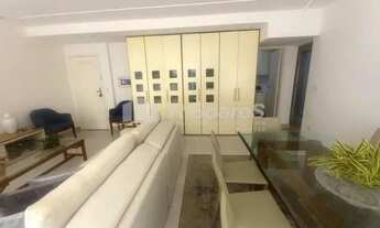 Imagem 3: Apartamento de luxo à venda em Copacabana, quadra da praia com vista mar, três quartos sen