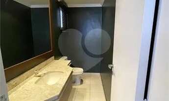 Imagem 7: Aluga-se apartamento no Brooklin com 159m² - São Paulo/ SP