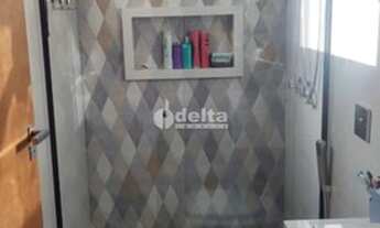 Imagem 3: Casa para aluguel, 4 quartos, 1 suíte, 4 vagas, Laranjeiras - Uberlândia/MG