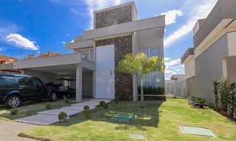 Imagem: Casa de Condomínio com 4 Quartos à venda