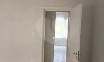 Imagem 3: São Paulo - Casa Padrão - VILA NOVA CONCEIÇÃO