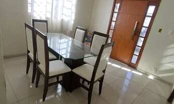 Imagem 7: Casa de 2 andares em excelente localização, no Centro de Contagem !