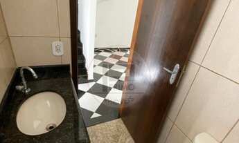 Imagem 7: L1025 - Sobrado em condomínio fechado com excelente acabamento - 2 suítes e vaga para carr