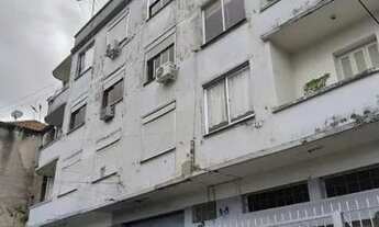 Imagem 2: Apartamento com 1 dormitório, banheiro, sala de estar, cozinha, área de serviço. Bem areja