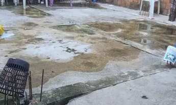 Imagem 3: Terreno com fundação pronta pra construir