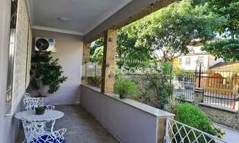 Imagem 1: Casa com 04 Quartos na Vila Valqueire, Rua das Cravinas.ACEITANDO FINANCIAMENTO