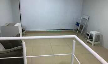 Imagem 6: Loja comercial com 46², 2 pisos, 1 banheiro - Cotia