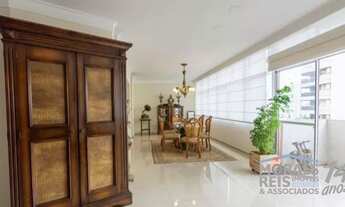 Imagem 2: Apartamento com 3 Dormitórios (2 Suítes) e uma área total de 210m² para locação por R$7.20