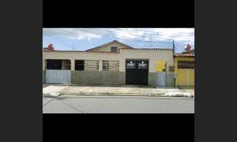 Imagem 1: Casa em via pública