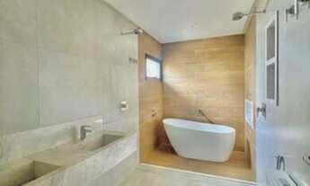 Imagem 6: Casa para venda com 370 metros quadrados com 5 quartos em Jardins Madri - Goiânia