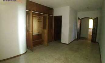 Imagem 7: Sobrado com 8 quartos, 465 m² - venda por R$ 850.000 ou aluguel por R$ 8.836/mês - Cidade