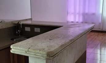 Imagem 5: Original 3 Quartos na parte baixa da Gávea com Vista Livre e Vaga