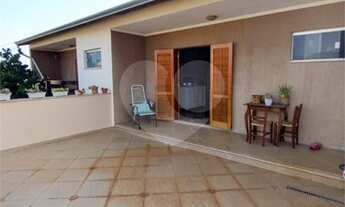 Imagem 3: Belo sobrado com 5 quartos e uma suíte