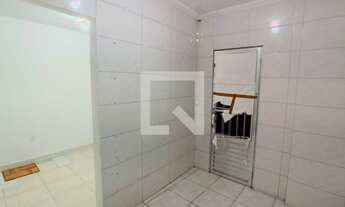 Imagem 3: Casa à Venda - Vila Santista, 1 Quarto, 32 m2