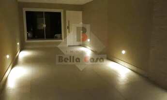 Imagem 2: 200 m² - Bosque da Saúde - Maravilhoso Sobrado - 4 suítes, 2 vagas de garagem - ar condic