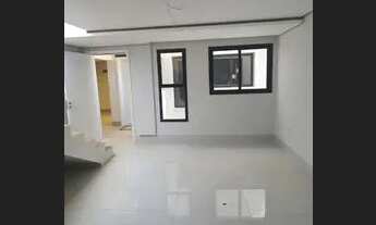 Imagem: Aluga-se cobertura nova em excelente localização