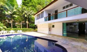 Imagem: Um imóvel padrão Chácara Flora, ou seja