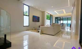 Imagem 2: Casa sobrado no Alphaville 4