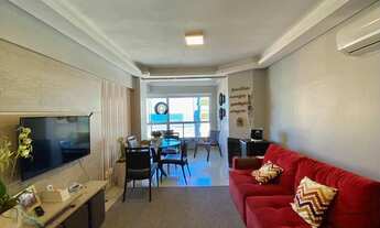 Imagem 3: Sacada de frente para o mar. Totalmente mobiliado e pronto. B. Navegantes