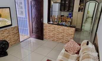 Imagem 2: Casa para Venda em Mongaguá, Balneário Samas, 2 dormitórios, 2 banheiros, 2 vagas