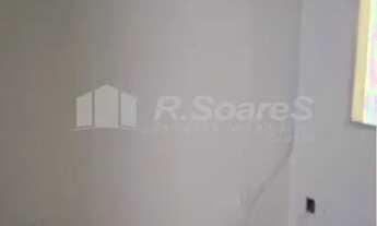 Imagem 2: CASA COM UM QUARTO, EM CASCADURA, RUA QUINTÃO