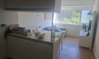 Imagem 6: Apartamento para venda com 82 metros quadrados com 2 quartos em Laranjeiras - Rio de Janei