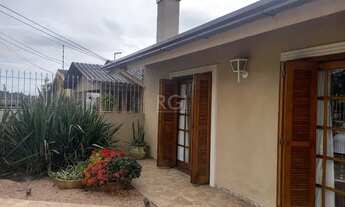 Imagem 2: Casa para Venda - 140m², 3 dormitórios, sendo 2 suites, 4 vagas - Colina