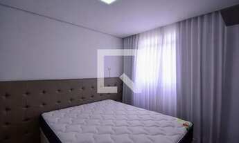 Imagem 5: Apartamento para Aluguel - João Pinheiro, 3 Quartos, 160 m2