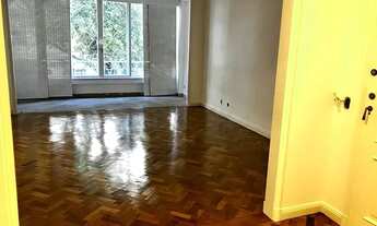 Imagem 2: Apartamento para aluguel com 157 metros quadrados com 3 quartos em Copacabana - Rio de Jan