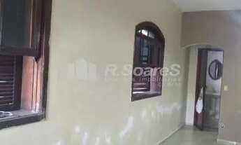 Imagem 7: CASA DE LUXO COM CINCO QUARTOS, SENDO TRÊS SUITES, RUA ANALIA FRANCO, VILA VALQUEIRE