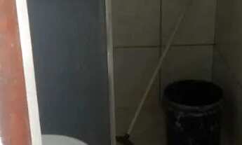 Imagem: Aluga se uma casa aqui no Outeiro das pedras