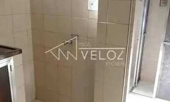 Imagem: Apartamento - / Residencial / Catete